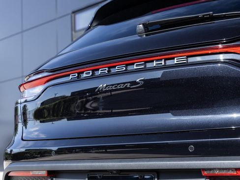 New 2026 Porsche Macan S image 14