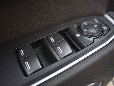 New 2026 Chevrolet Silverado 1500 LT image 23