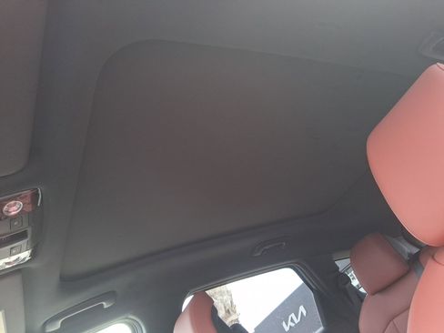 New 2026 Kia Sportage SX FWD image 14