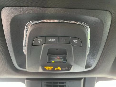 Used 2025 Subaru Solterra Premium image 24