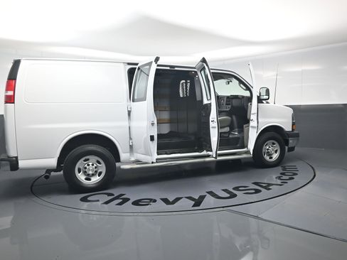 Certified 2024 Chevrolet Express 2500 w/ Driver Convenience Package image 24