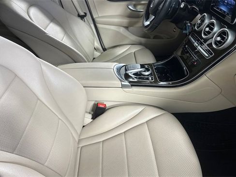 Used 2016 Mercedes-Benz GLC 300 4MATIC image 18