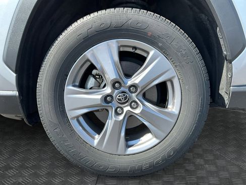 Used 2024 Toyota RAV4 XLE image 12