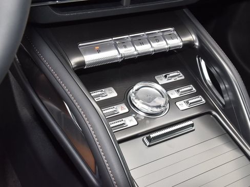 New 2026 Lincoln Nautilus Reserve AWD/4WD image 60