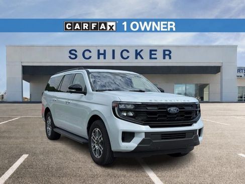 Used 2025 Ford Expedition Max Active RWD image 1
