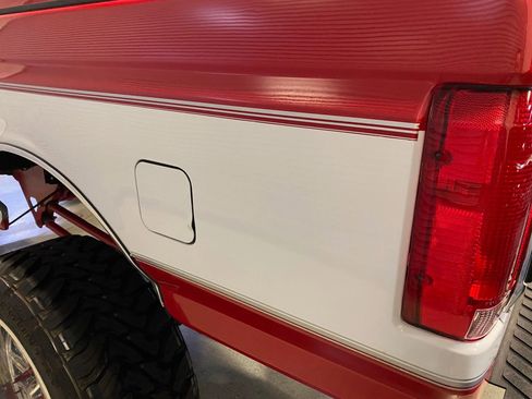 Used 1996 Ford F150 4x4 Regular Cab image 23