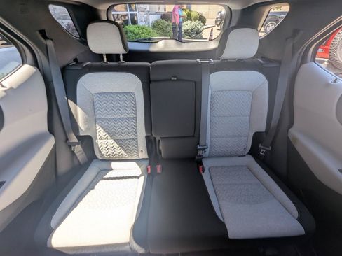Used 2022 Chevrolet Equinox LS AWD/4WD image 24