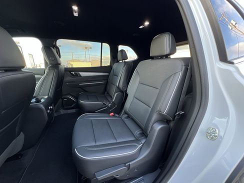 New 2026 Buick Enclave Preferred image 25