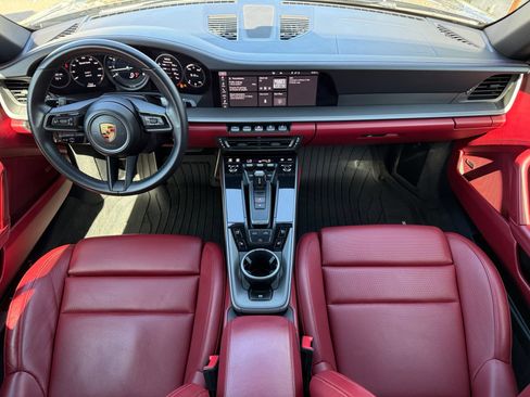 Used 2021 Porsche 911 Carrera RWD image 14