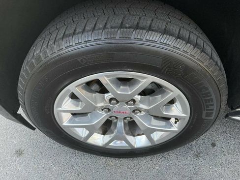 Used 2012 Toyota Prius Five image 21