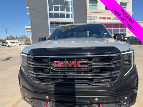 Used 2025 GMC Sierra 1500 AT4 w/ AT4 Premium Package image 5