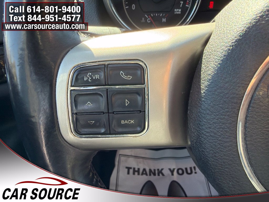 Used 2013 Jeep Grand Cherokee Laredo AWD/4WD image 14