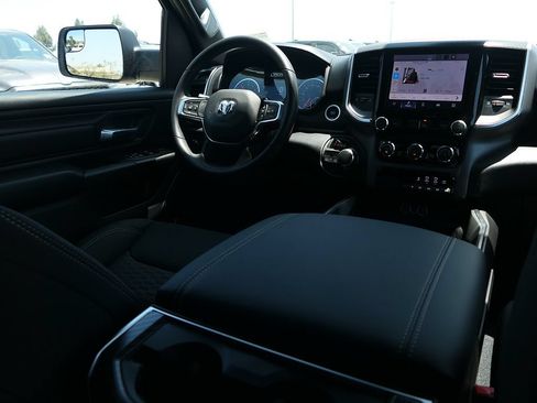 New 2026 RAM 1500 Express AWD/4WD image 21