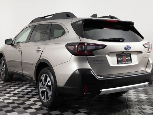 Used 2020 Subaru Outback Limited AWD/4WD image 5