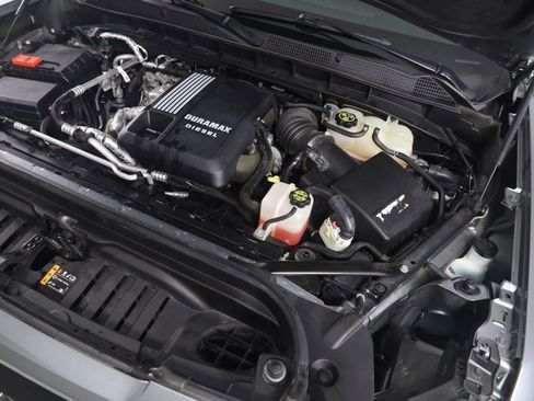 Used 2020 GMC Sierra 1500 Elevation w/ Elevation Value Package image 17