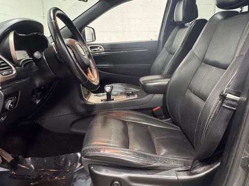 Used 2014 Jeep Grand Cherokee Limited image 26