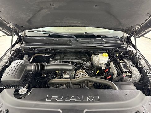 Used 2020 RAM 1500 Laramie image 31