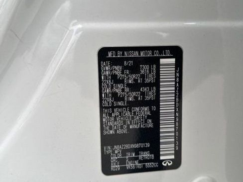 Used 2022 INFINITI QX80 Sensory w/ All-Season Package image 9