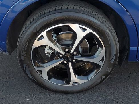 Certified 2023 Ford Escape ST-Line Elite w/ Premium Technology Package image 5