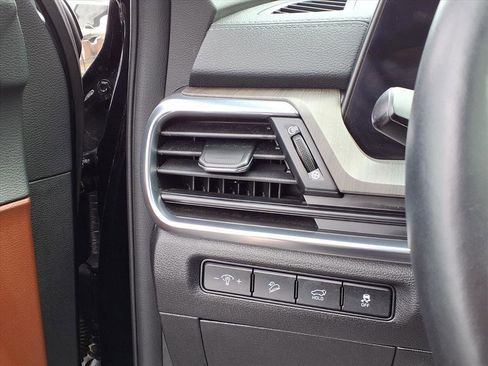 Used 2023 Kia Telluride SX Prestige image 18