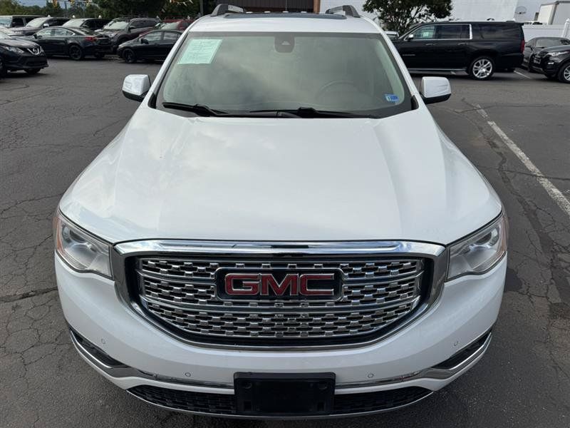 Used 2019 GMC Acadia Denali AWD/4WD image 9