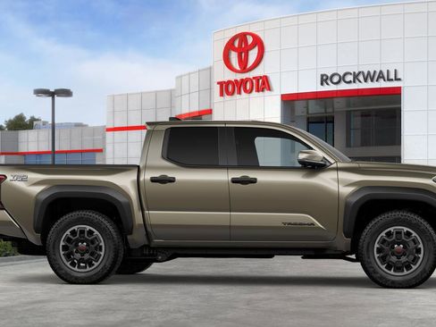 New 2026 Toyota Tacoma TRD Off-Road w/ TRD Off Road Premium Package AWD/4WD image 37