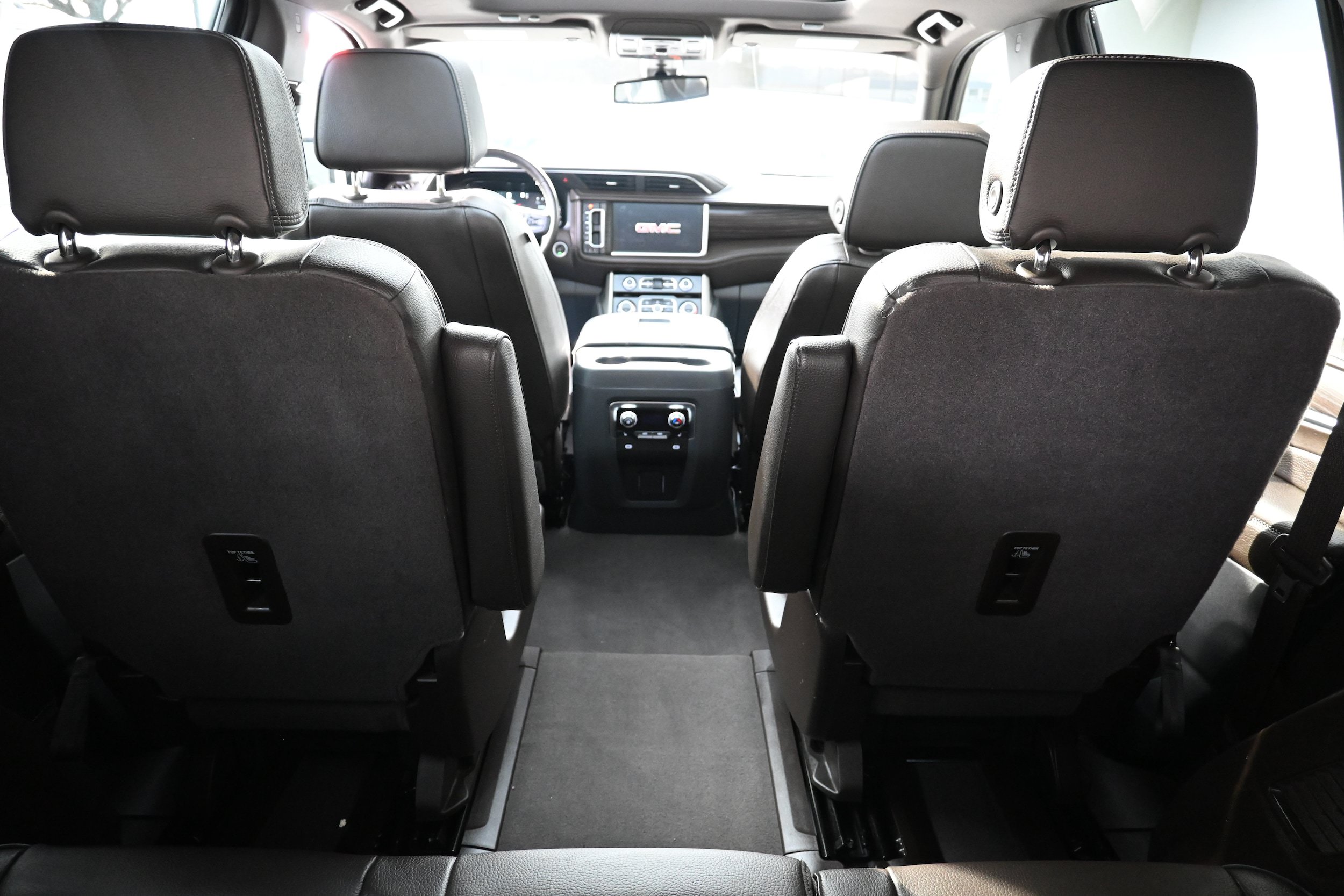 Used 2022 GMC Yukon Denali w/ Max Trailering Package AWD/4WD image 8