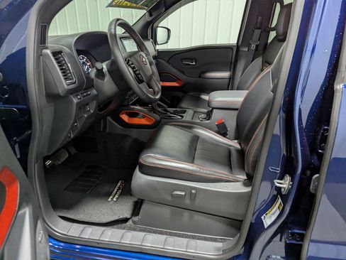 Used 2023 Nissan Frontier PRO-4X w/ Pro-4X Premium Package image 17