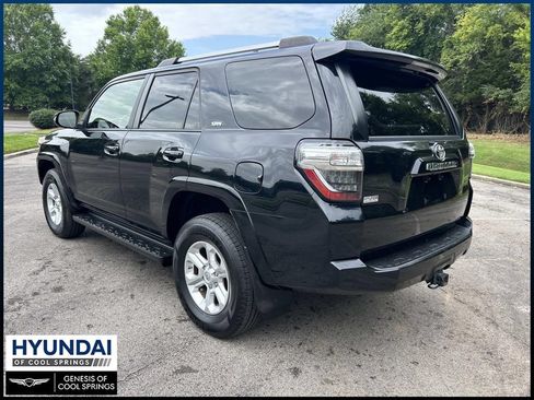Used 2021 Toyota 4Runner SR5 Premium AWD/4WD image 5