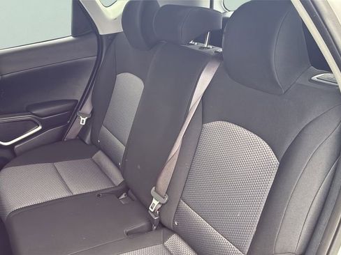 Used 2024 Kia Soul LX w/ Option Group 015 image 18