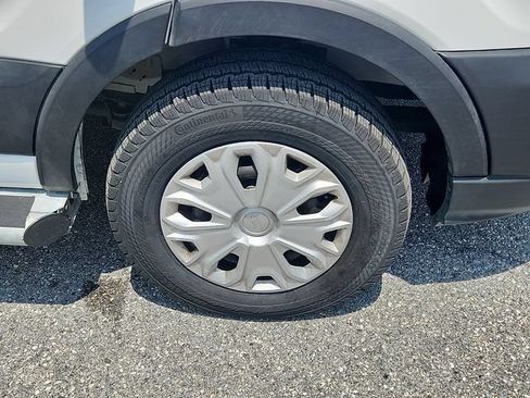 Used 2025 Ford Transit 250 Low Roof w/ Exterior Upgrade Package RWD image 8