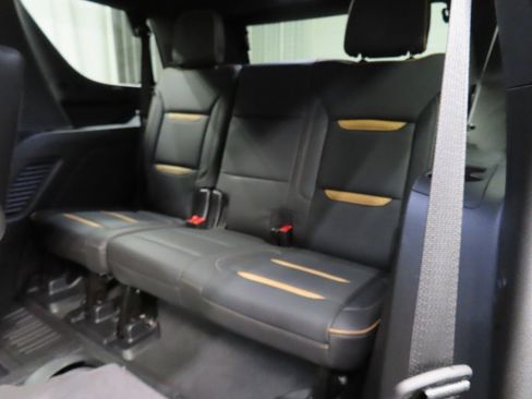 Used 2024 GMC Yukon AT4 image 12