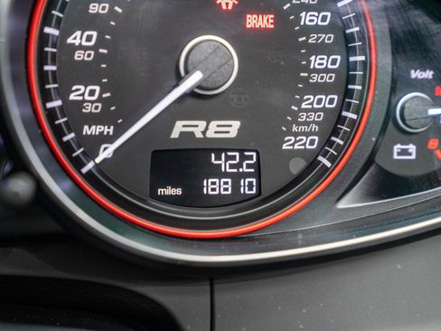 Used 2012 Audi R8 V10 AWD/4WD image 20