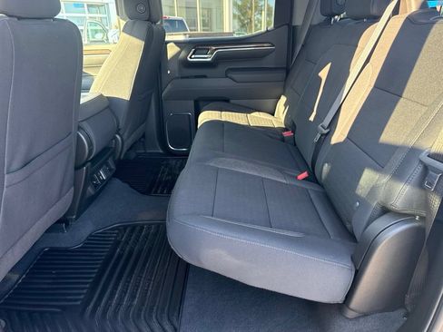 Used 2025 Chevrolet Silverado 1500 LT AWD/4WD image 22