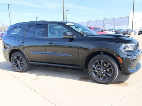 Used 2024 Dodge Durango GT image 3