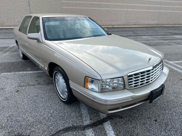 Used 1998 Cadillac De Ville FWD image 29