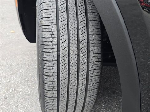 Used 2024 Kia Sorento EX w/ Panoramic Sunroof Package image 33