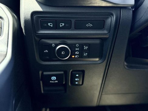 Used 2021 Ford F150 Lariat w/ Max Trailer Tow Package AWD/4WD image 16