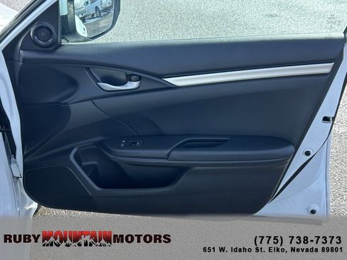 Used 2021 Honda Civic Sport image 24