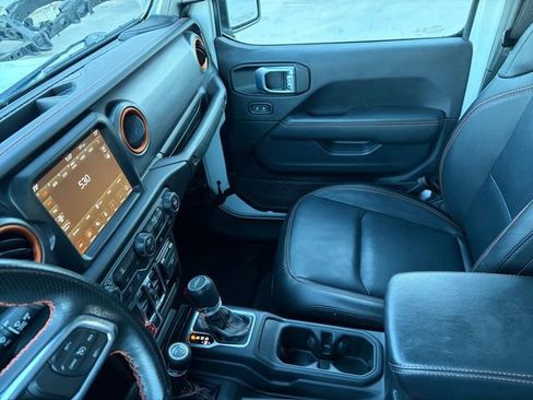 Used 2021 Jeep Gladiator Mojave image 27