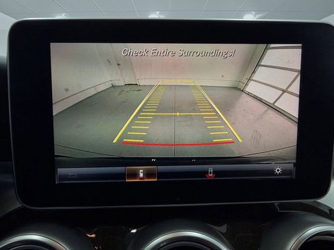 Used 2018 Mercedes-Benz GLC 300 GLC 300 image 29