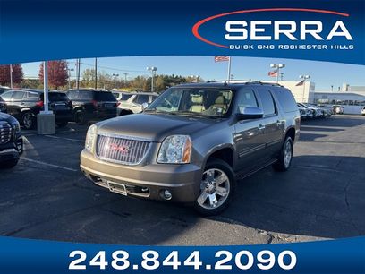 Used 2011 GMC Yukon XL SLT w/ SLT Chrome Package