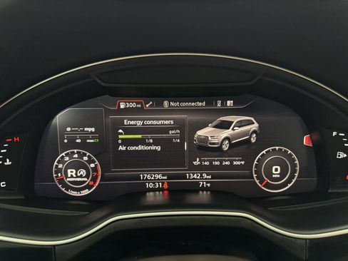 Used 2018 Audi Q7 3.0T Premium Plus AWD/4WD image 39