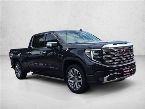 Used 2024 GMC Sierra 1500 Denali w/ Denali Reserve Package AWD/4WD image 2