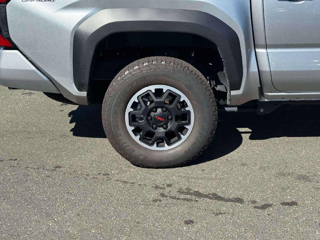 Used 2026 Toyota Tacoma TRD Off-Road AWD/4WD image 10