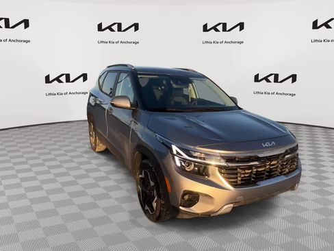 Certified 2026 Kia Seltos S image 2