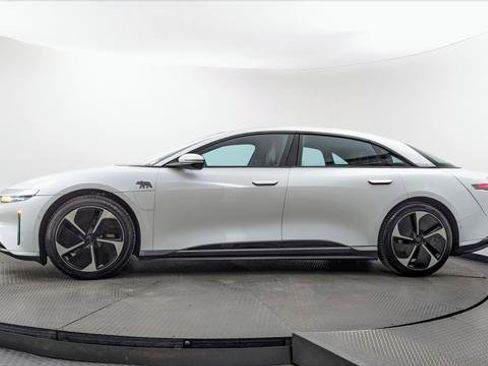Used 2023 Lucid Air Pure AWD/4WD image 3