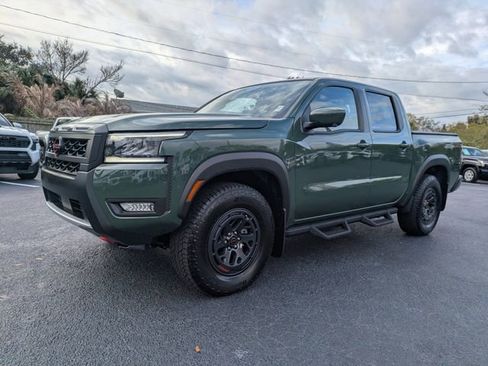 Used 2026 Nissan Frontier PRO-4X w/ Pro-4x Convenience Package image 8