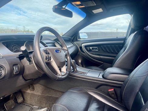Used 2013 Ford Taurus SEL image 10