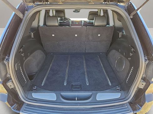 Used 2017 Jeep Grand Cherokee Trailhawk w/ Trailhawk Luxury Group image 15